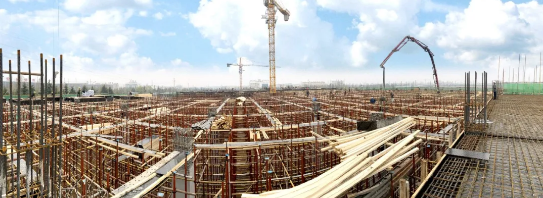 綠愛小鎮共享工廠一期今日圓滿封頂，預計下半年正式投產運營